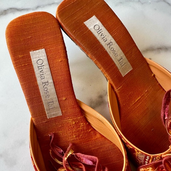 Olivia Rose Tal Silk Pom-Pom Mules Size 8 - Picture 9 of 12